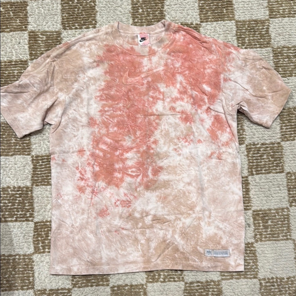 Nike Tie-Dye T-Shirt in Pink and Tan